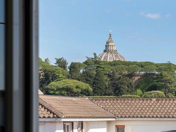 appartamento in vendita a Roma in zona Rione Prati