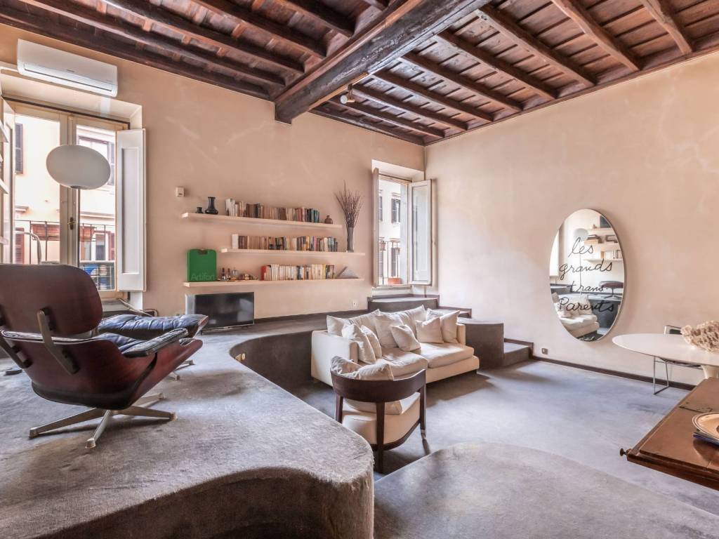 appartamento in vendita a Roma in zona Trastevere