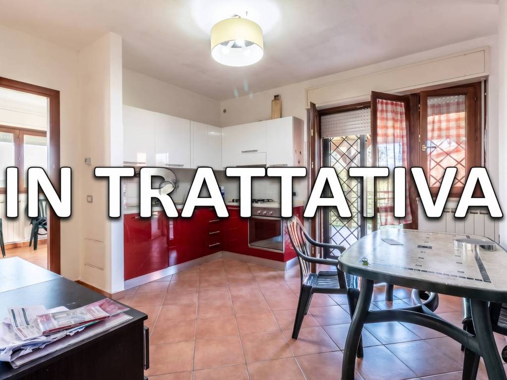 appartamento in vendita a Roma in zona Castelverde