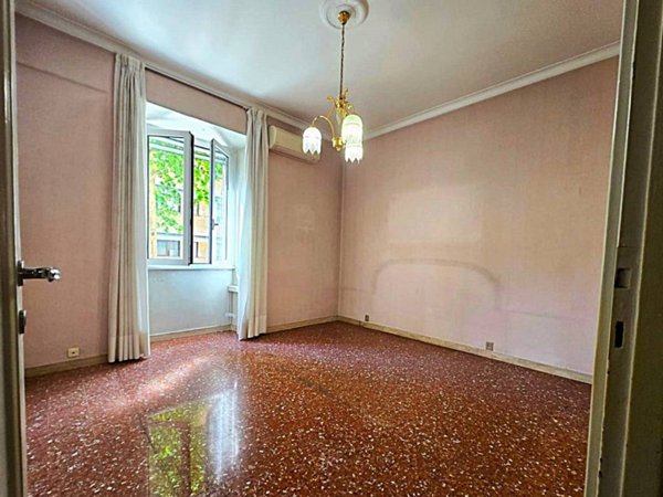 appartamento in vendita a Roma in zona Tuscolano