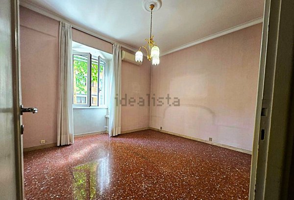 appartamento in vendita a Roma in zona Tuscolano