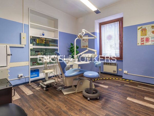 appartamento in vendita a Roma in zona Appio Latino