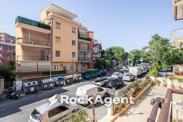 appartamento in vendita a Roma in zona Collatino