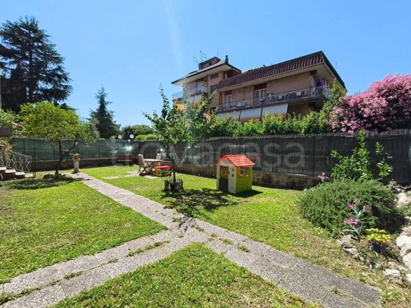 appartamento in vendita a Roma in zona Casal Morena