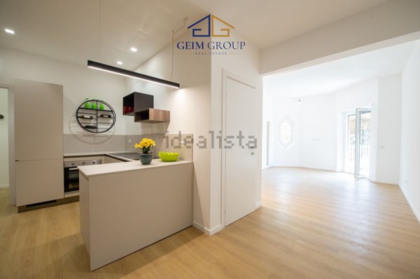 appartamento in vendita a Roma in zona Portuense