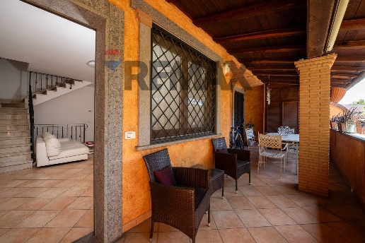 casa indipendente in vendita a Roma in zona Infernetto