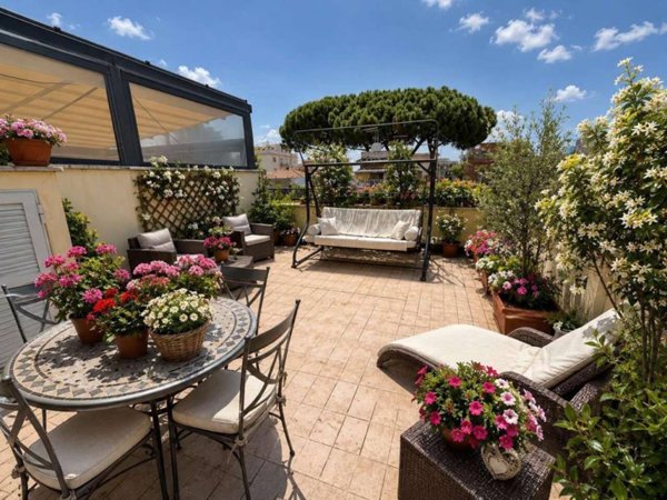 appartamento in vendita a Roma in zona Aurelio