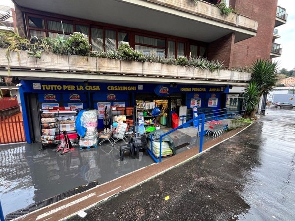locale commerciale in vendita a Roma in zona Trionfale
