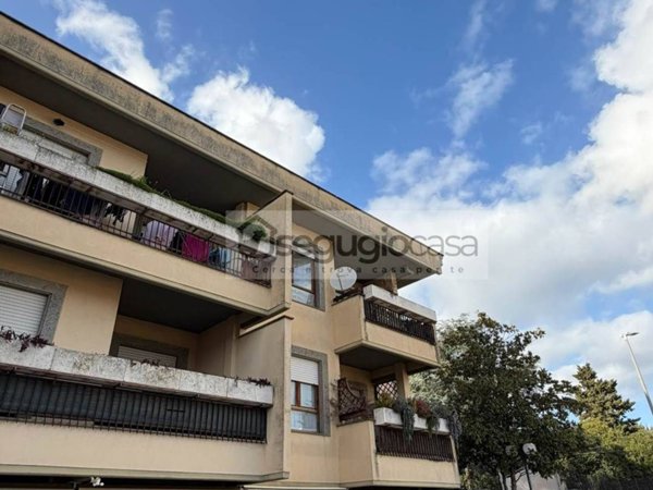 appartamento in vendita a Roma in zona Tor di Quinto
