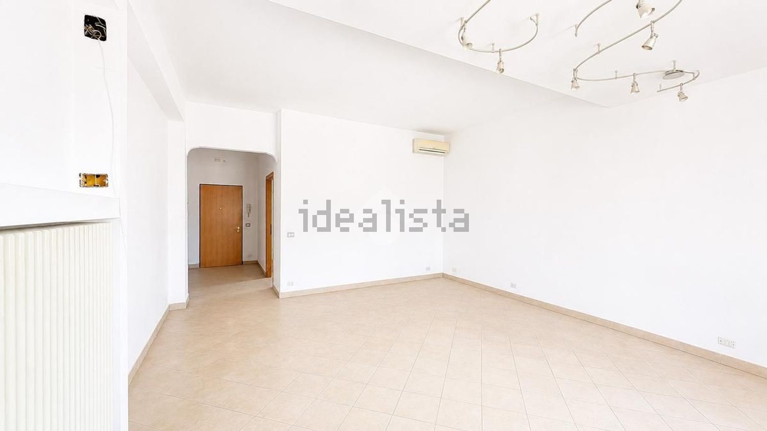 appartamento in vendita a Roma in zona Acilia
