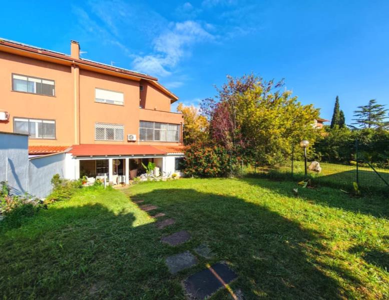 appartamento in vendita a Roma in zona Casal Palocco