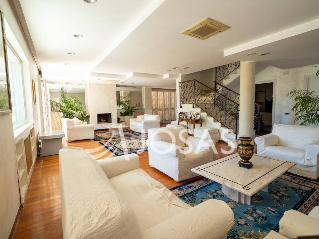 casa indipendente in vendita a Roma in zona Gianicolense