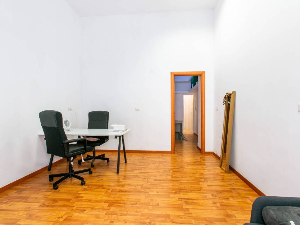 appartamento in vendita a Roma in zona Tuscolano
