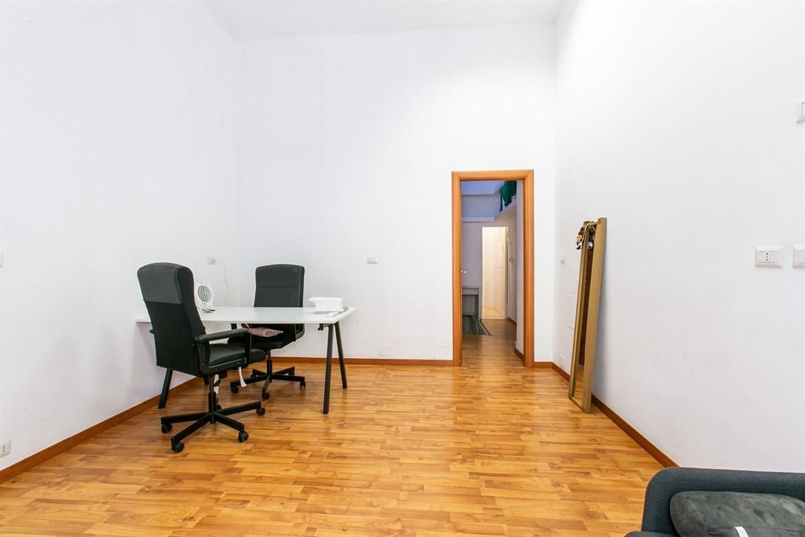 appartamento in vendita a Roma in zona Tuscolano