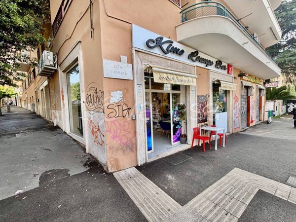negozio in vendita a Roma in zona Prenestino-Labicano