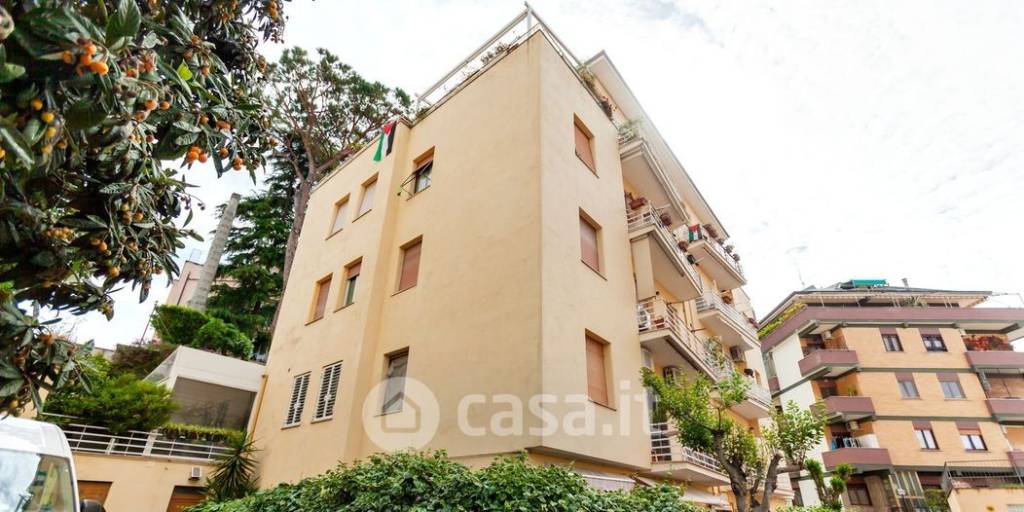 appartamento in vendita a Roma in zona Monte Sacro/Talenti