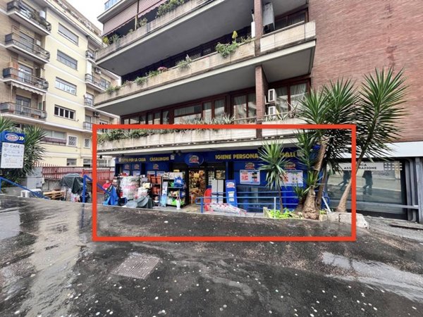 negozio in vendita a Roma