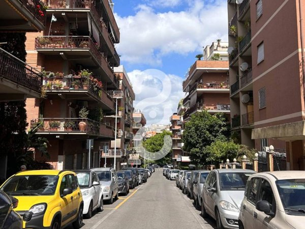 appartamento in vendita a Roma in zona Monte Sacro/Talenti