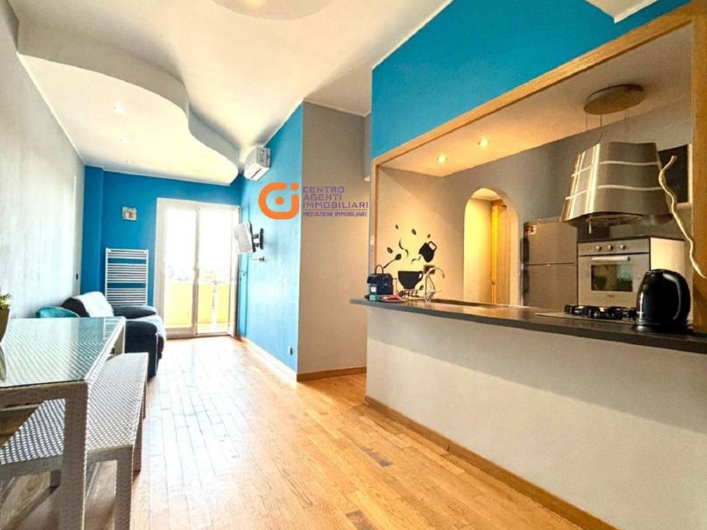 appartamento in vendita a Roma in zona Ostia