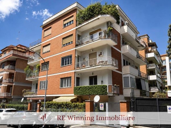 appartamento in vendita a Roma