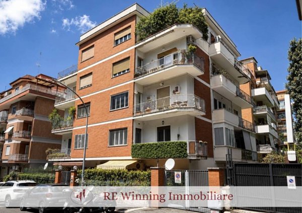 appartamento in vendita a Roma