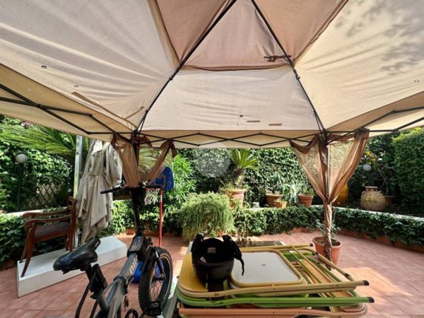 casa indipendente in vendita a Roma in zona La Pisana