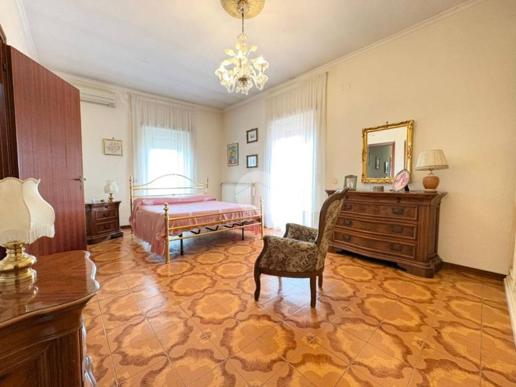 appartamento in vendita a Roma in zona Colle del Sole