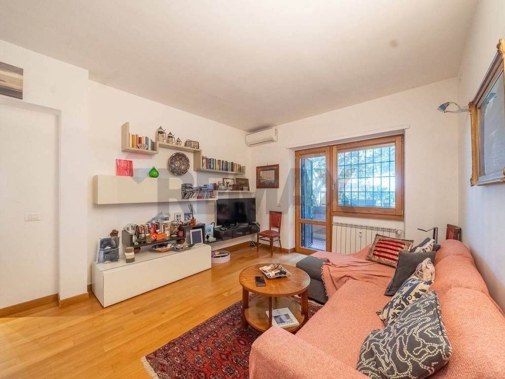 appartamento in vendita a Roma in zona Monte Sacro/Talenti
