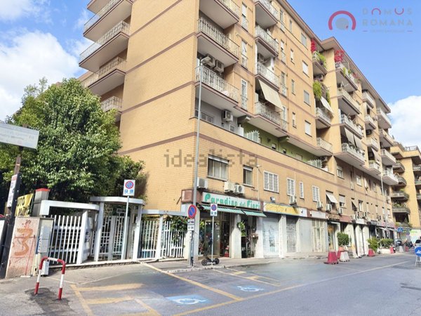 appartamento in vendita a Roma in zona Portuense