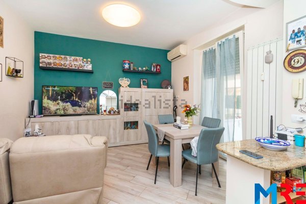 appartamento in vendita a Roma in zona Ostia
