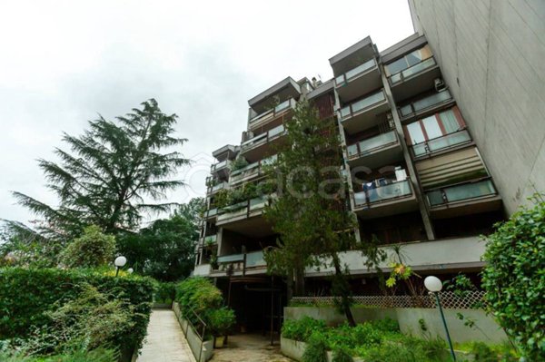 appartamento in vendita a Roma in zona Ardeatino