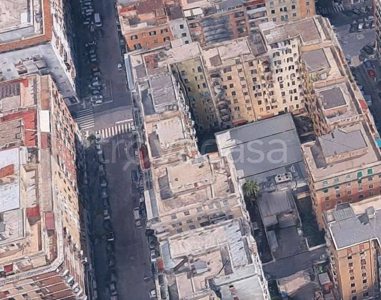 appartamento in vendita a Roma in zona Tuscolano