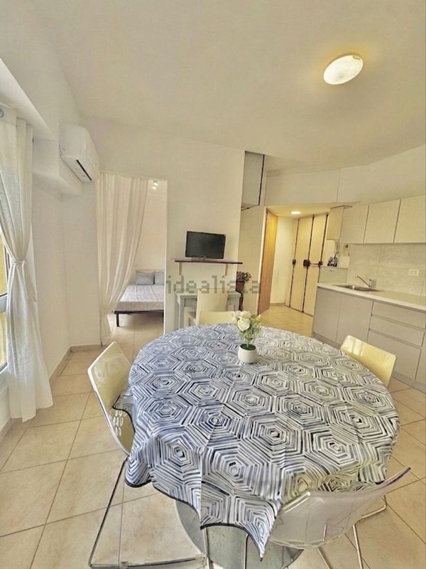 appartamento in vendita a Roma in zona Ostia