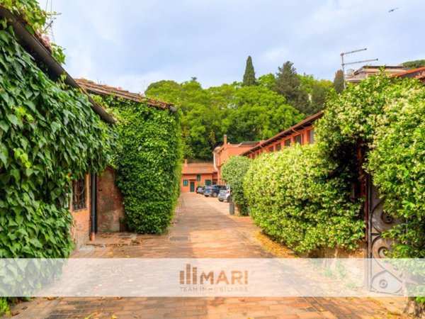 appartamento in vendita a Roma in zona Tor di Quinto
