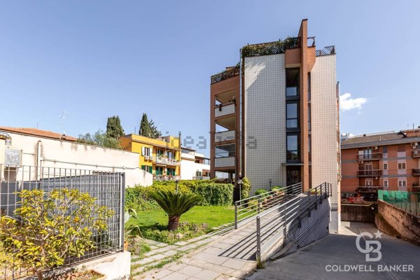 appartamento in vendita a Roma in zona Monte Sacro/Talenti