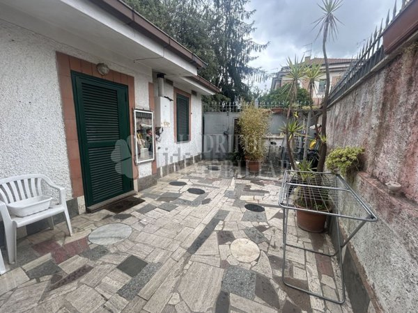 appartamento in vendita a Roma in zona Prenestino-Labicano