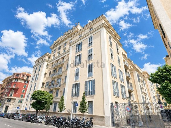 appartamento in vendita a Roma in zona Appio Latino