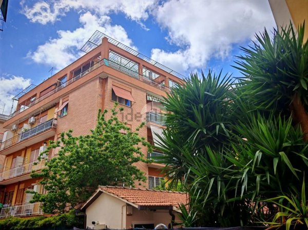 appartamento in vendita a Roma in zona Trionfale