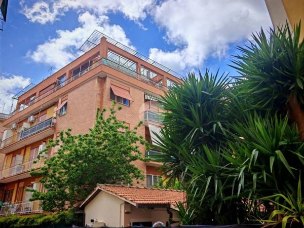 appartamento in vendita a Roma in zona Trionfale