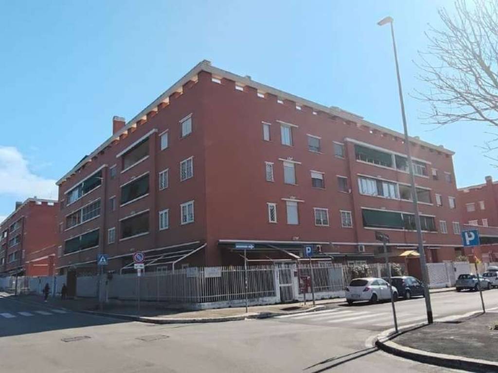 appartamento in vendita a Roma in zona Cinquina