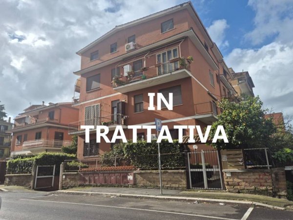 appartamento in vendita a Roma in zona Giuliano Dalmata