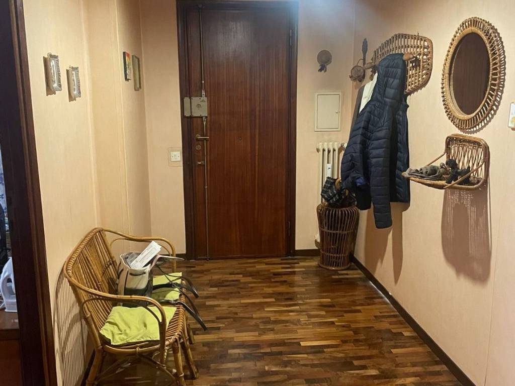 appartamento in vendita a Roma in zona Ostia