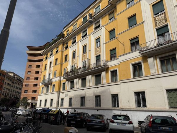 appartamento in vendita a Roma in zona Della Vittoria