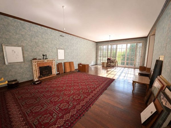 casa indipendente in vendita a Roma in zona Casal Palocco