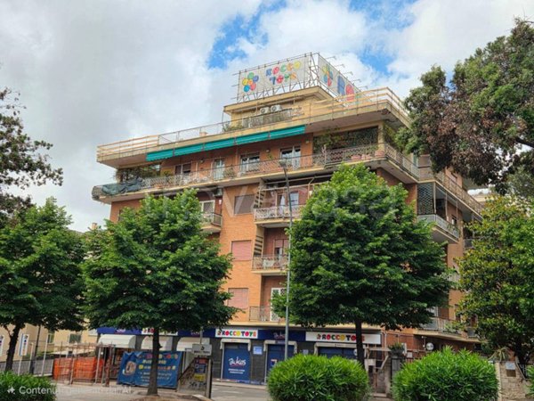 appartamento in vendita a Roma in zona Gianicolense