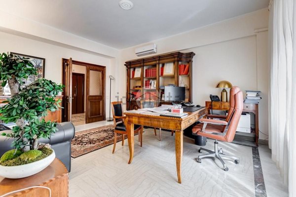 appartamento in vendita a Roma in zona Della Vittoria
