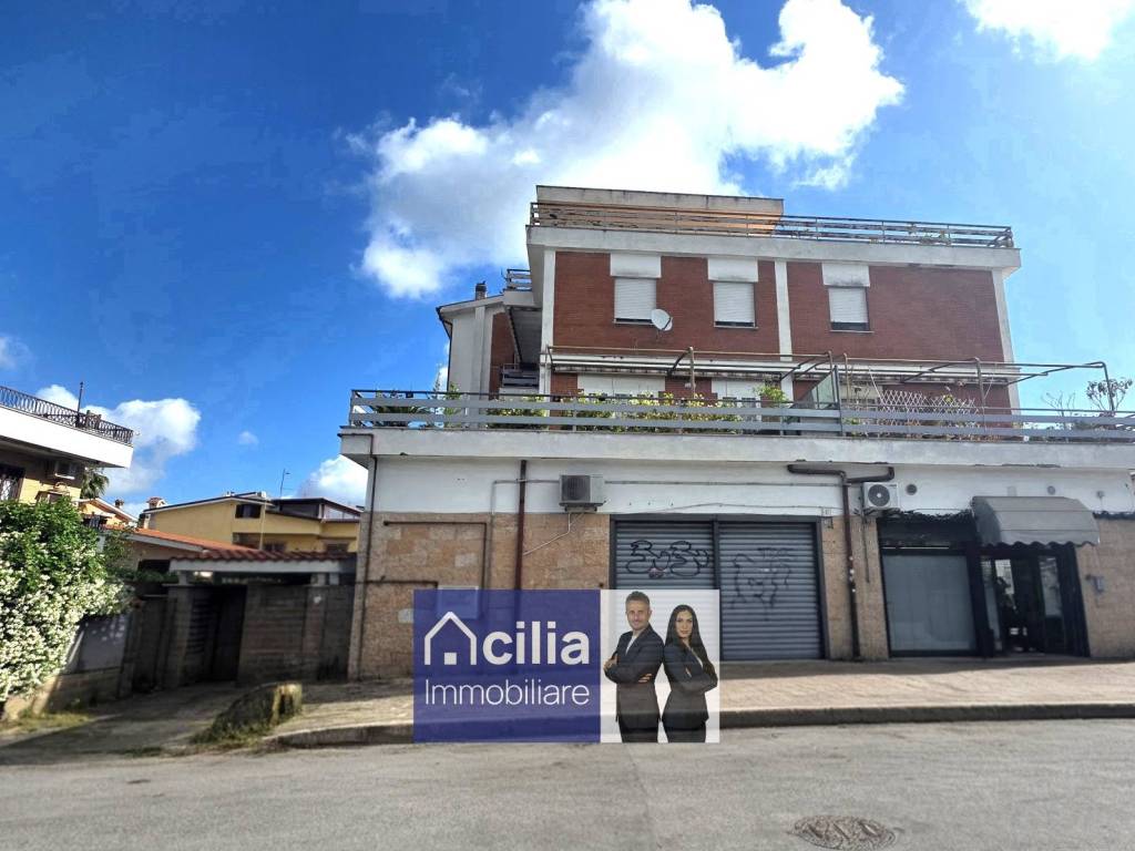 appartamento in vendita a Roma in zona Vitinia
