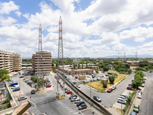 appartamento in vendita a Roma in zona Torre Maura