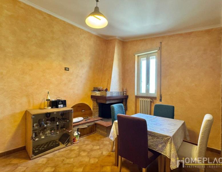 appartamento in vendita a Roma in zona Lunghezza