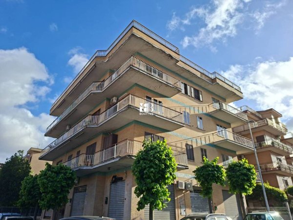 appartamento in vendita a Roma in zona Casalotti